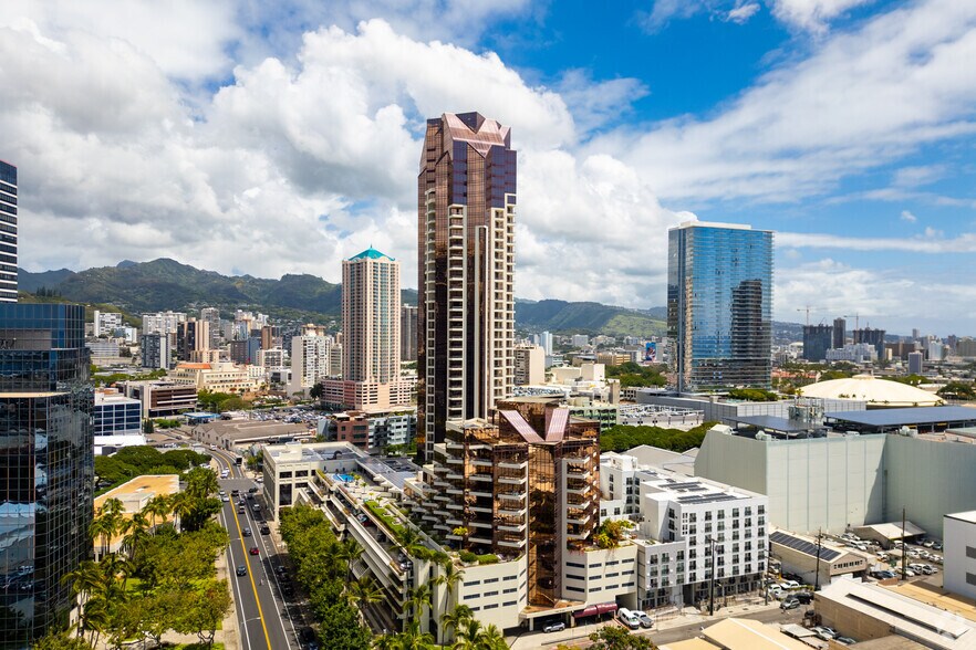 More Photos Of 725 Kapiolani Blvd, Honolulu Apartments For Sale