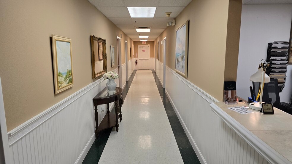 More Photos Of 301 Milford Pl, New Smyrna Beach Assisted Living For Sale