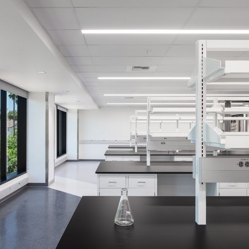 More Photos Of 10221 Wateridge Cir, San Diego Unknown For Lease