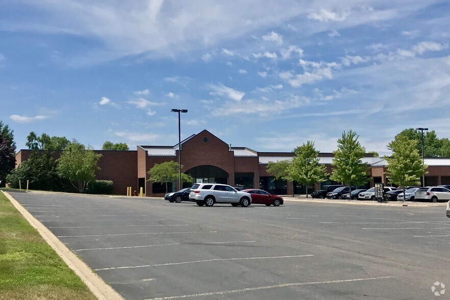 More Photos Of 1350-1500 S Lapeer Rd, Oxford Unknown For Lease