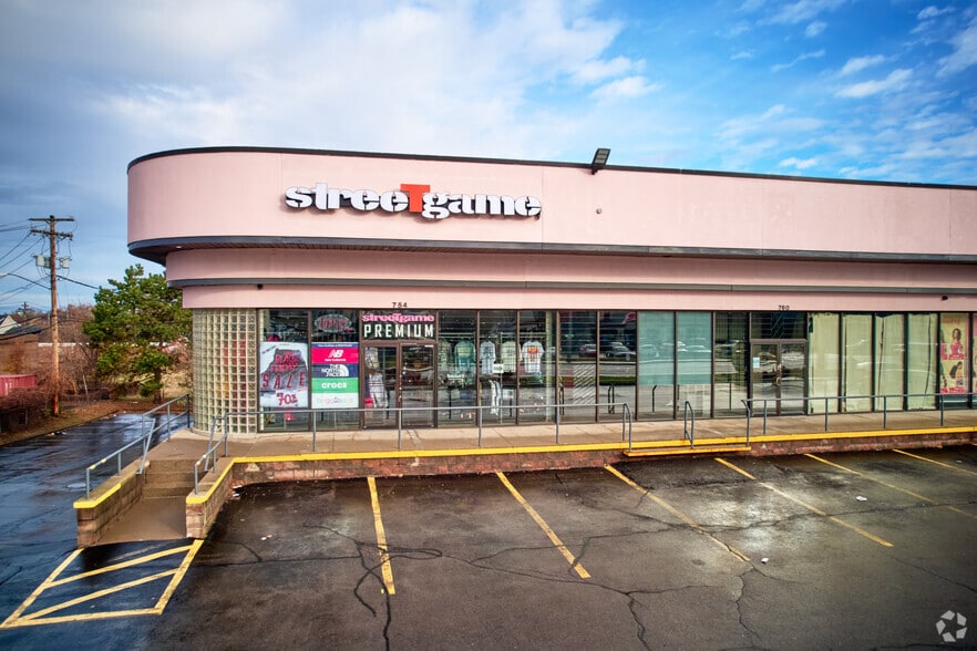 Primary Photo Of 754-772 E Ridge Rd, Rochester General Retail For Lease