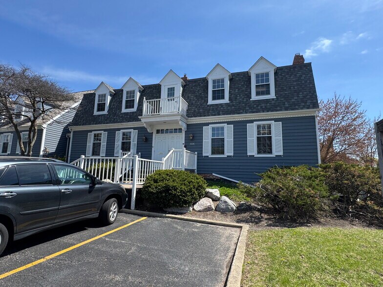 More Photos Of 1626 W Colonial Pky, Inverness Office For Sale