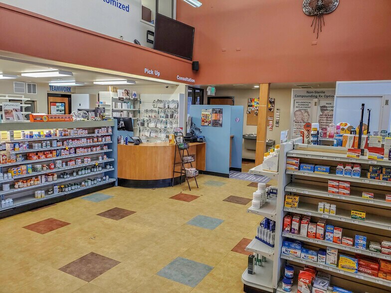 More Photos Of 1111 S Broadway Ave, Boise Office For Sale