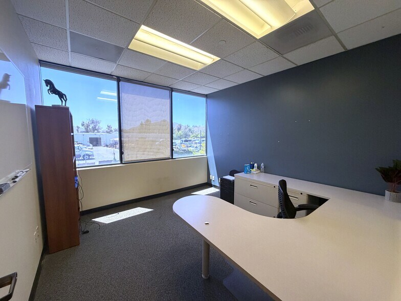 More Photos Of 2455 Teller Rd, Thousand Oaks Office For Lease