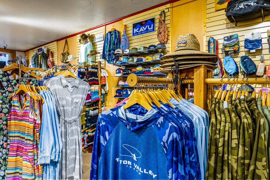 More Photos Of 45 N Main St, Victor General Retail For Sale