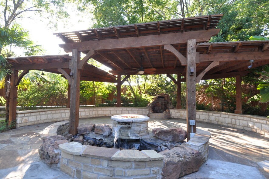 More Photos Of 8849 Carroll Cir, Frisco Freestanding For Sale