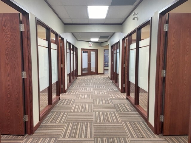 More Photos Of 1217 Centre St NW, Calgary Office For Lease