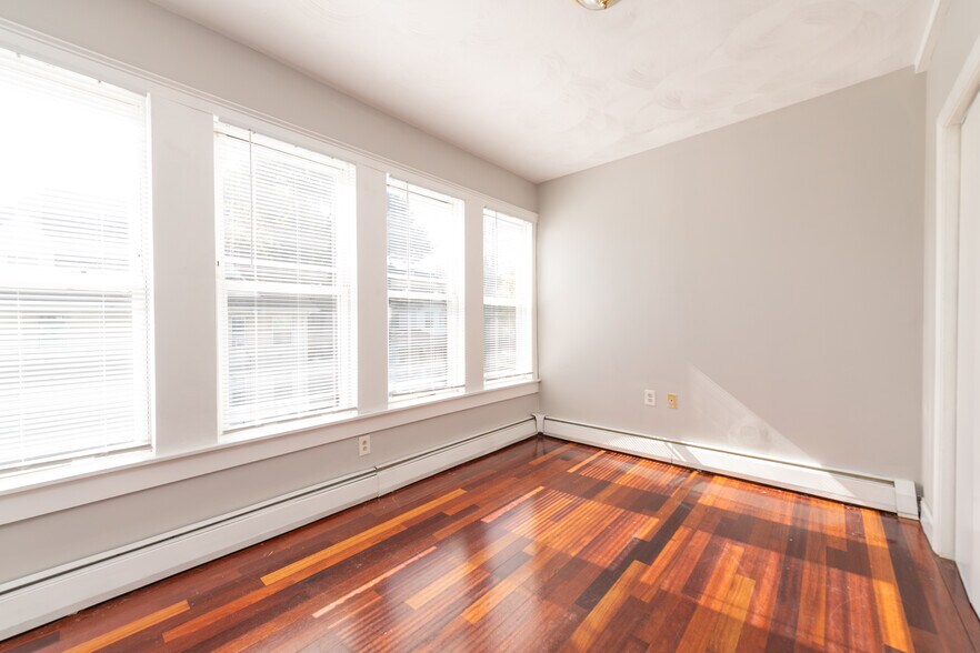 More Photos Of 35 Bradshaw St, Dorchester Apartments For Sale