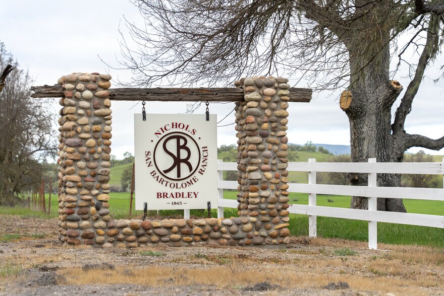 More Photos Of 76525 Interlake Rd, Bradley Land For Sale