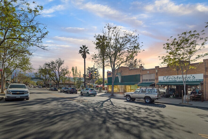 More Photos Of 629-633 Main St, Pleasanton General Retail For Sale