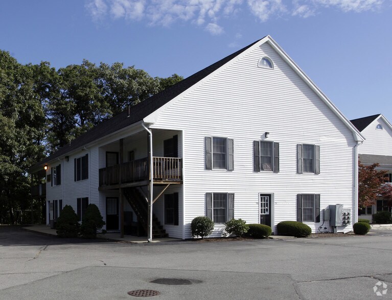More Photos Of 56 N Bedford St, East Bridgewater Office For Sale