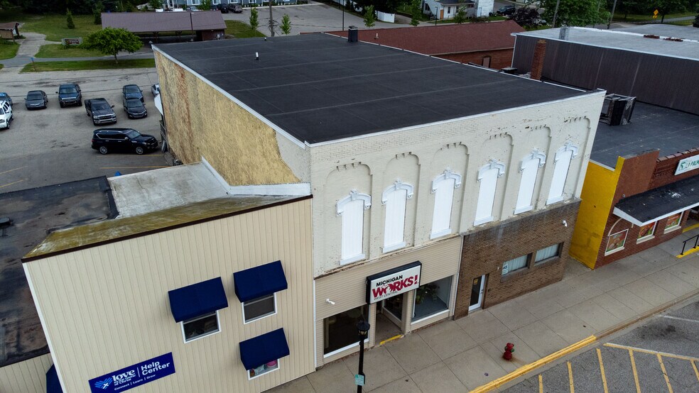 More Photos Of 199 N Michigan Ave, Shelby Office For Sale