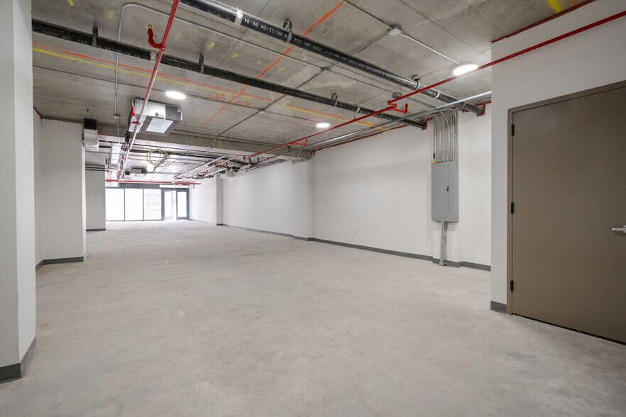 More Photos Of 83-07 Queens Boulevard, Elmhurst Apartments For Lease