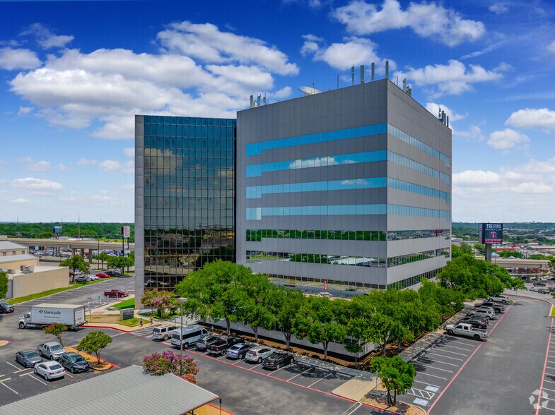 More Photos Of 6100 Bandera Rd, San Antonio Office For Lease