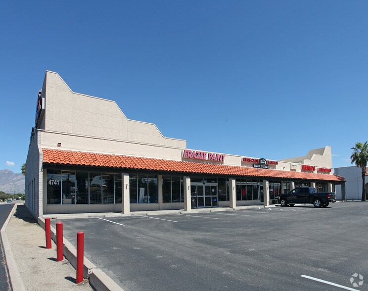 More Photos Of 4741-4751 E Speedway Blvd, Tucson General Retail For Lease