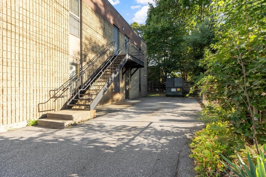 More Photos Of 200 Lincoln St, Worcester Medical For Sale