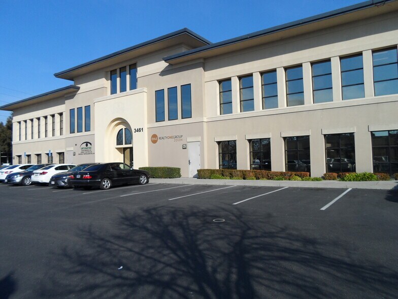 More Photos Of 3461 Brookside Rd, Stockton Office For Sale