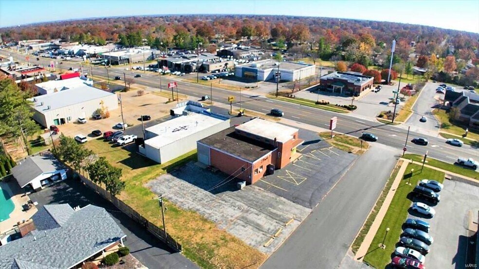 More Photos Of 9979 Watson Rd, Saint Louis Storefront Retail Office For Sale