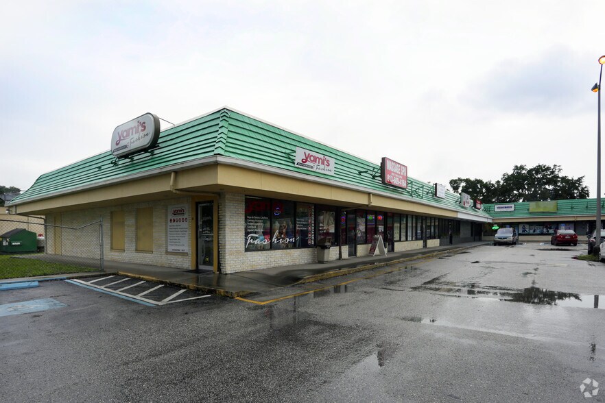 More Photos Of 6700-6726 Hanley Rd, Tampa Storefront For Lease