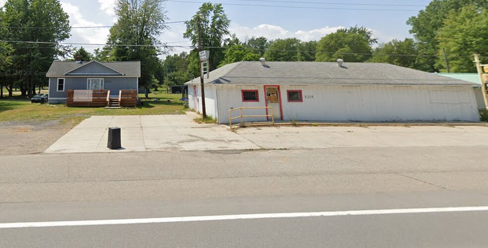 More Photos Of 8216 Lakeshore Rd, Lexington Convenience Store For Lease
