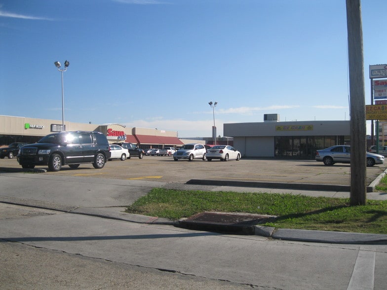 More Photos Of 601 Terry Pky, Gretna Unknown For Lease