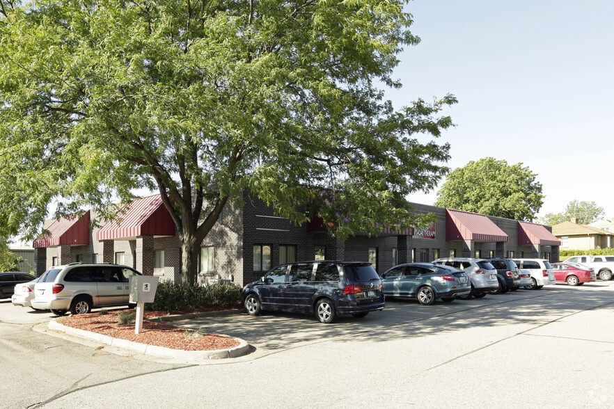 Primary Photo Of 3820-3830 44th St SE, Grand Rapids Flex For Lease