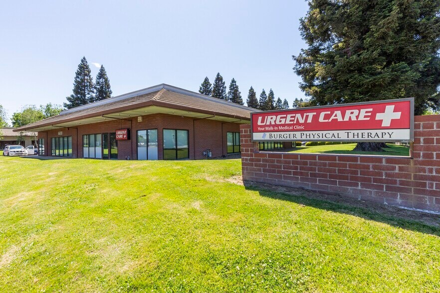 More Photos Of 7200 S Land Park Dr, Sacramento Medical For Lease