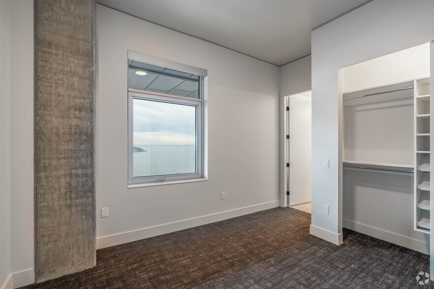 More Photos Of 2315 4th Ave, Seattle Multifamily For Sale