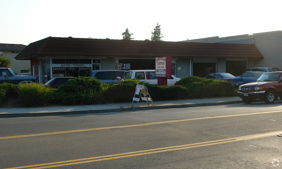 More Photos Of 105 E Maude Ave, Sunnyvale Auto Repair For Sale