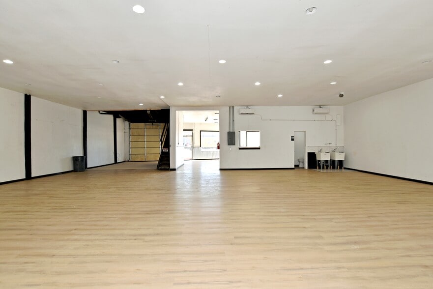 More Photos Of 115 Hwy 85, Ault Freestanding For Lease