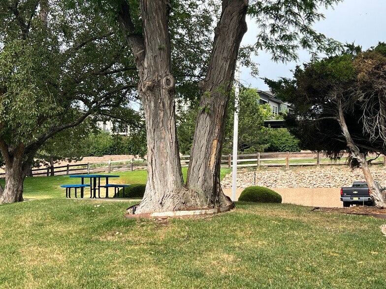 More Photos Of 2090 E 104th Ave, Thornton Office For Lease