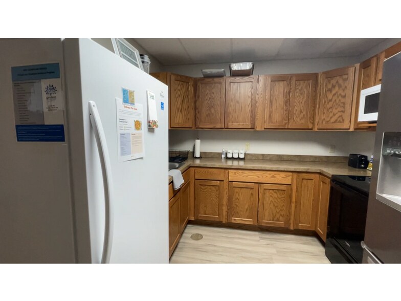 More Photos Of 934 I St, Burwell Medical For Sale