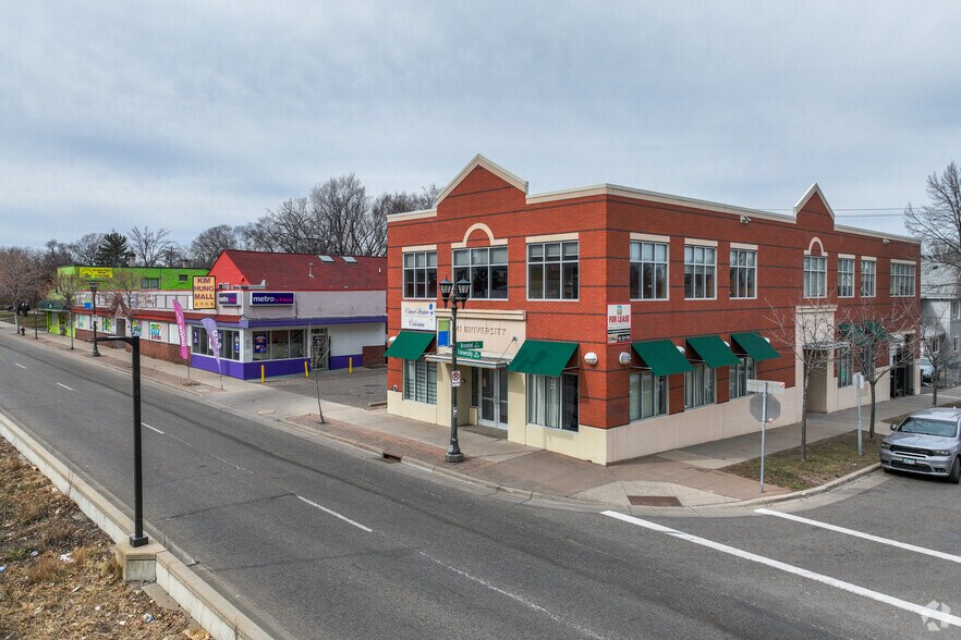 More Photos Of 441 University Ave W, Saint Paul Storefront Retail Office For Lease