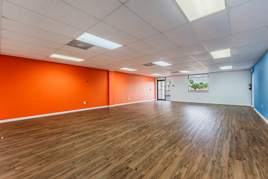 More Photos Of 28410 Bonita Crossing Blvd, Bonita Springs Unknown For Lease