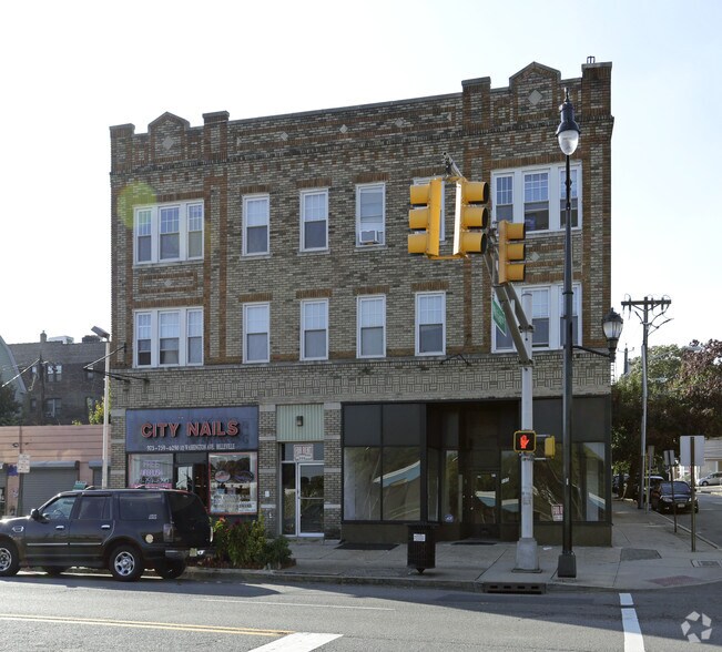More Photos Of 103-105 Washington Ave, Belleville Storefront Retail Residential For Lease
