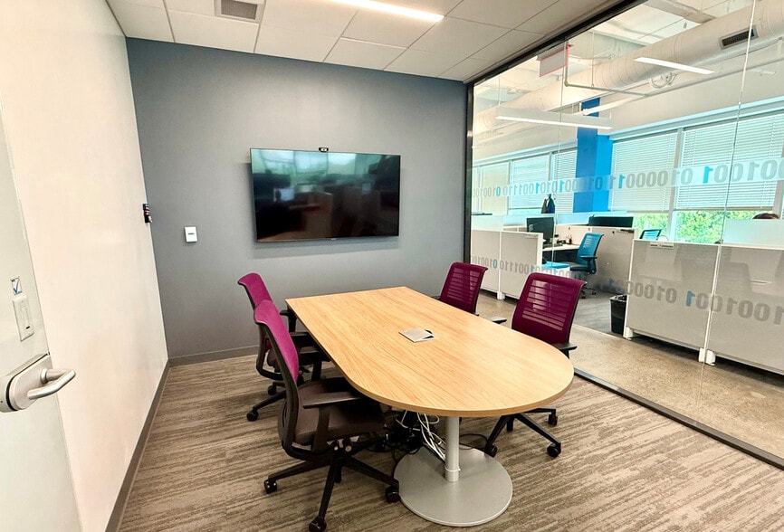 More Photos Of 2400 N Glenville Dr, Richardson Office For Lease