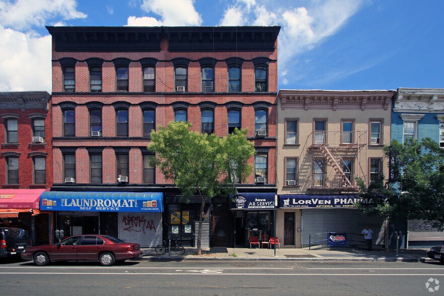 Primary Photo Of 1008 Manhattan Ave, Brooklyn Storefront Retail Residential For Lease