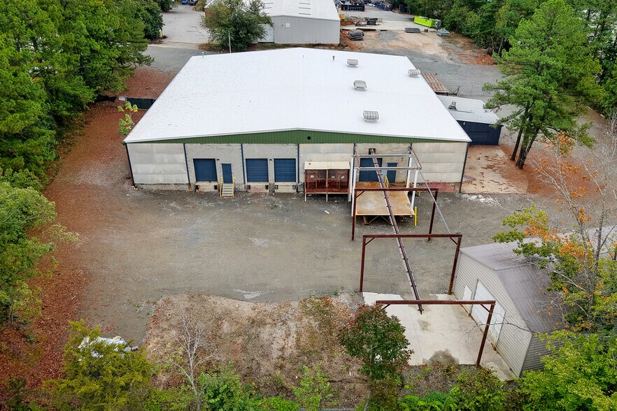 More Photos Of 5832 Lease Ln, Raleigh Manufacturing For Lease