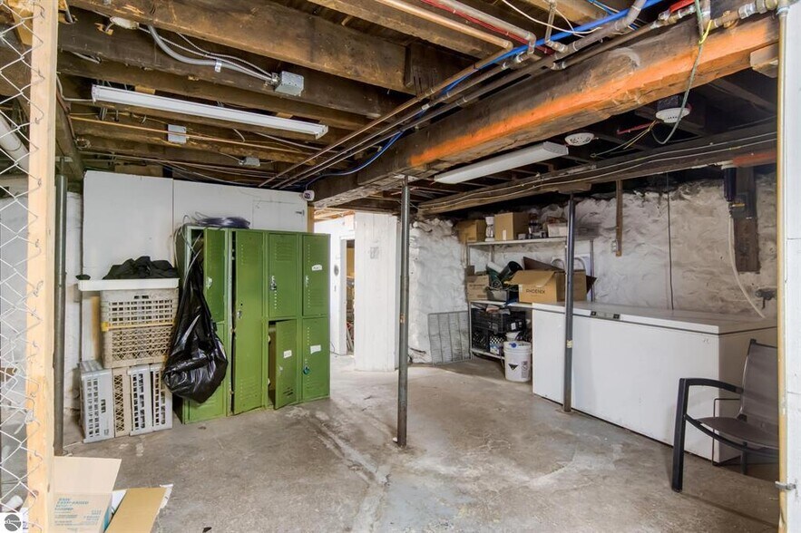 More Photos Of 104 W Main St, Lake Leelanau Restaurant For Sale
