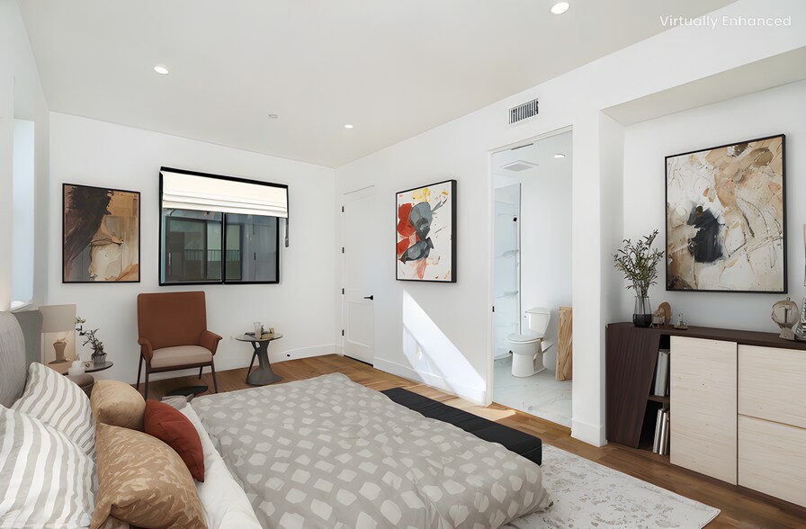 More Photos Of 2204 Carmona Ave, Los Angeles Apartments For Sale