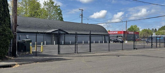 More Photos Of 3670 SW 185th Ave, Beaverton General Retail For Sale