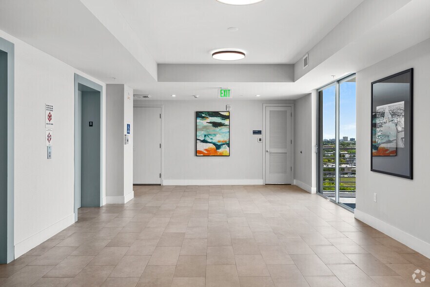 More Photos Of 200 NE 1st Ave, Pompano Beach Apartments For Lease