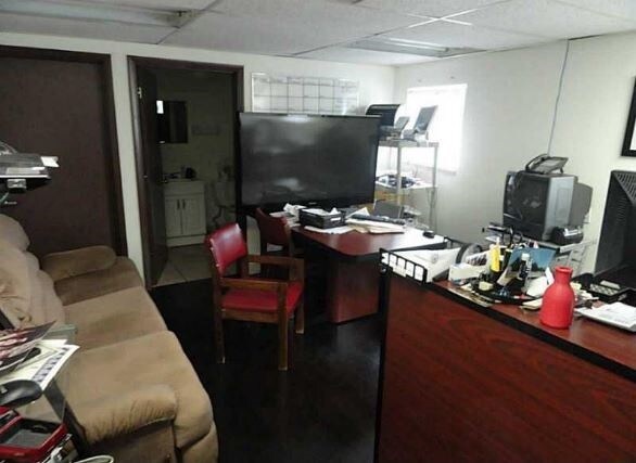 More Photos Of 13977-13981 SW 140th St, Miami Light Distribution For Sale