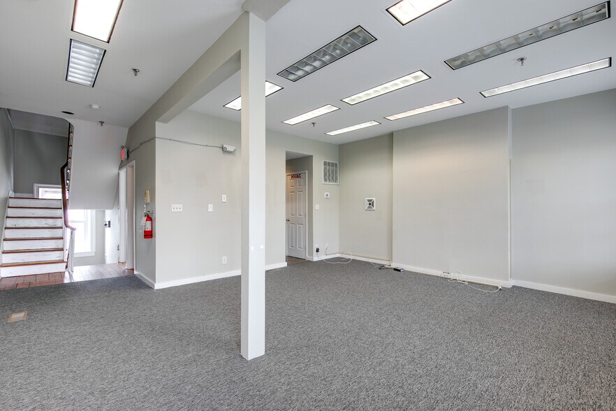 More Photos Of 211 N 18th St, Richmond Office Residential For Sale