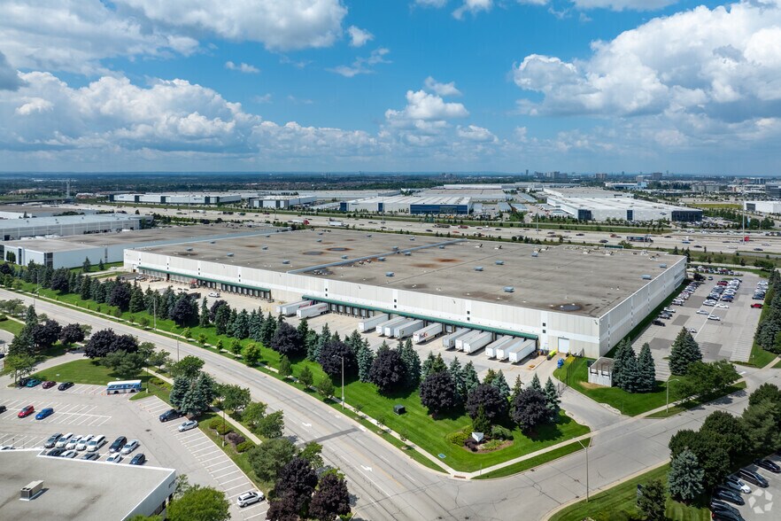 More Photos Of 88 Foster Cres, Mississauga Distribution For Lease