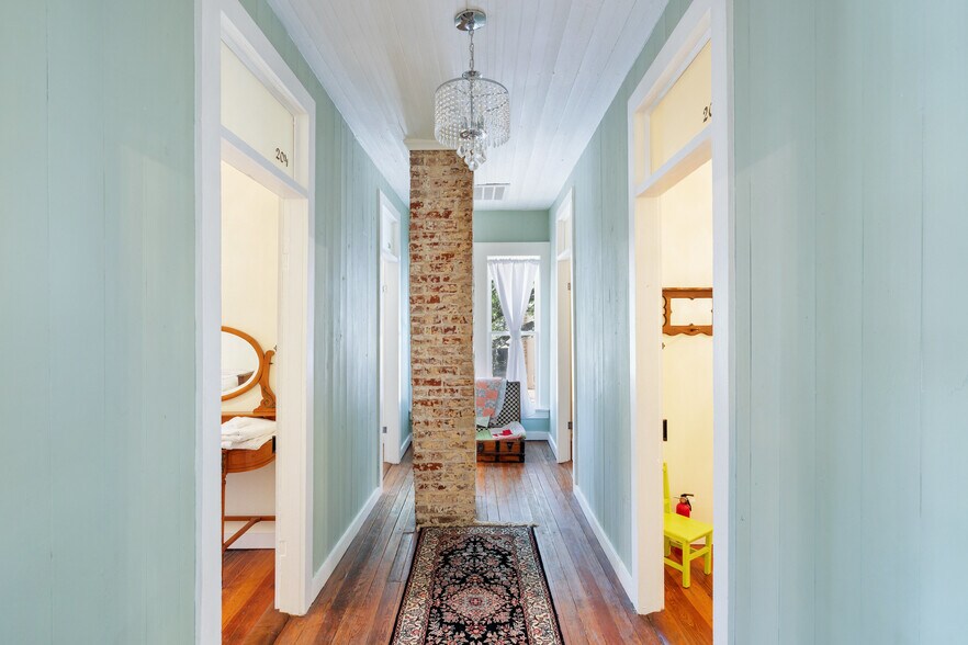 More Photos Of 201 Nugent Ave ave, Johnson City Hotel For Sale