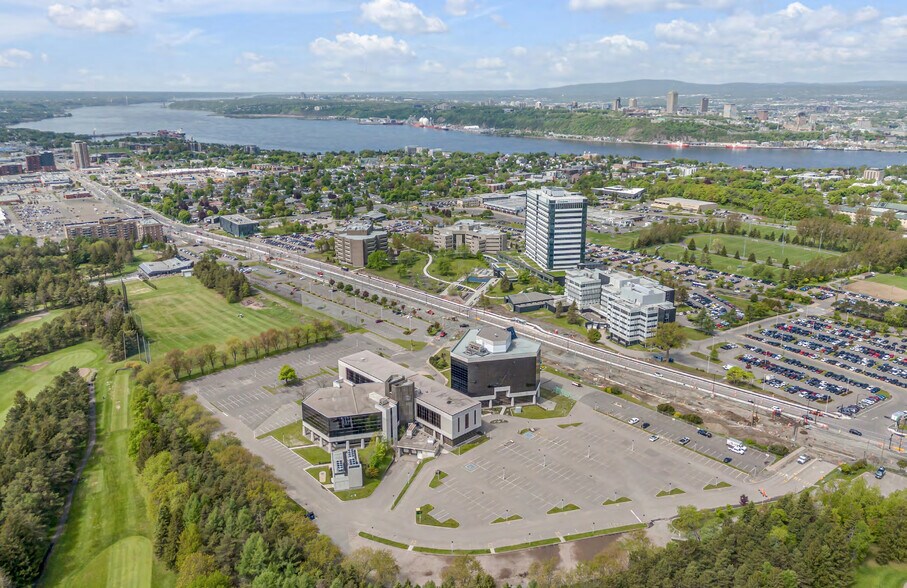 More Photos Of 6300 Boul Guillaume Couture, Lévis Office For Lease