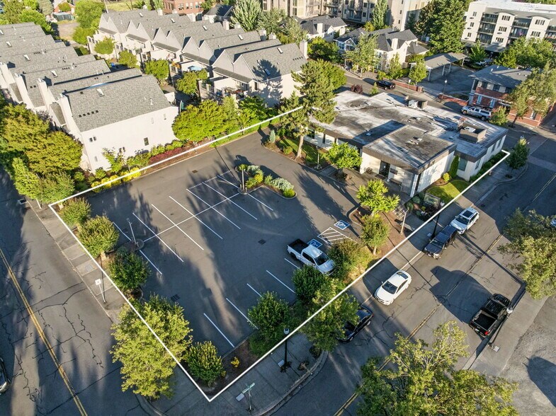 More Photos Of 400 NE Roberts Ave, Gresham Medical For Sale