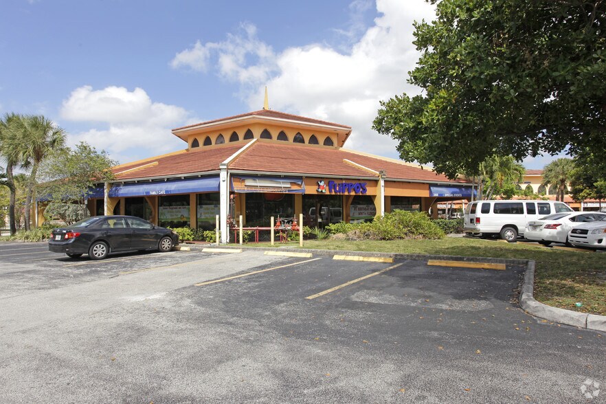 More Photos Of 3801 N University Dr, Sunrise Storefront Retail Office For Lease