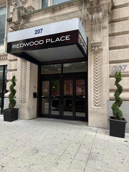 More Photos Of 207 E Redwood St, Baltimore Apartments For Sale